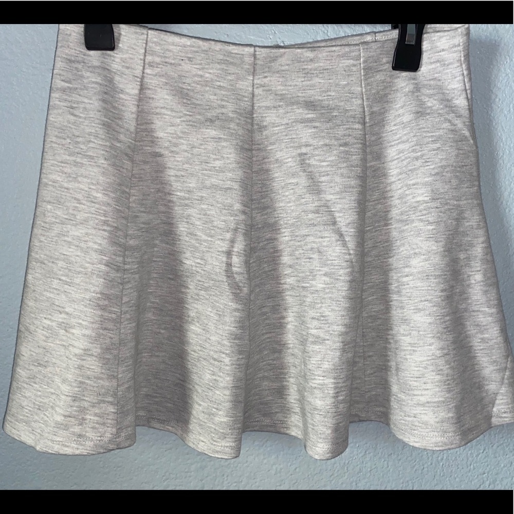 cute gray skirt